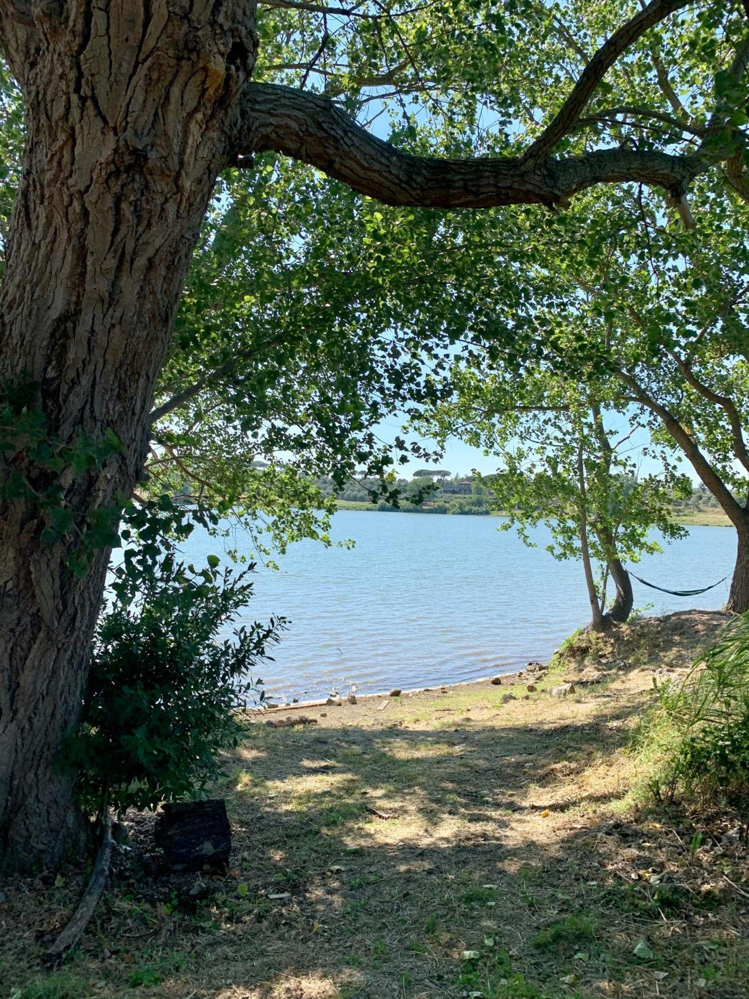 Lake House I Pioppi Nepi Ruang foto